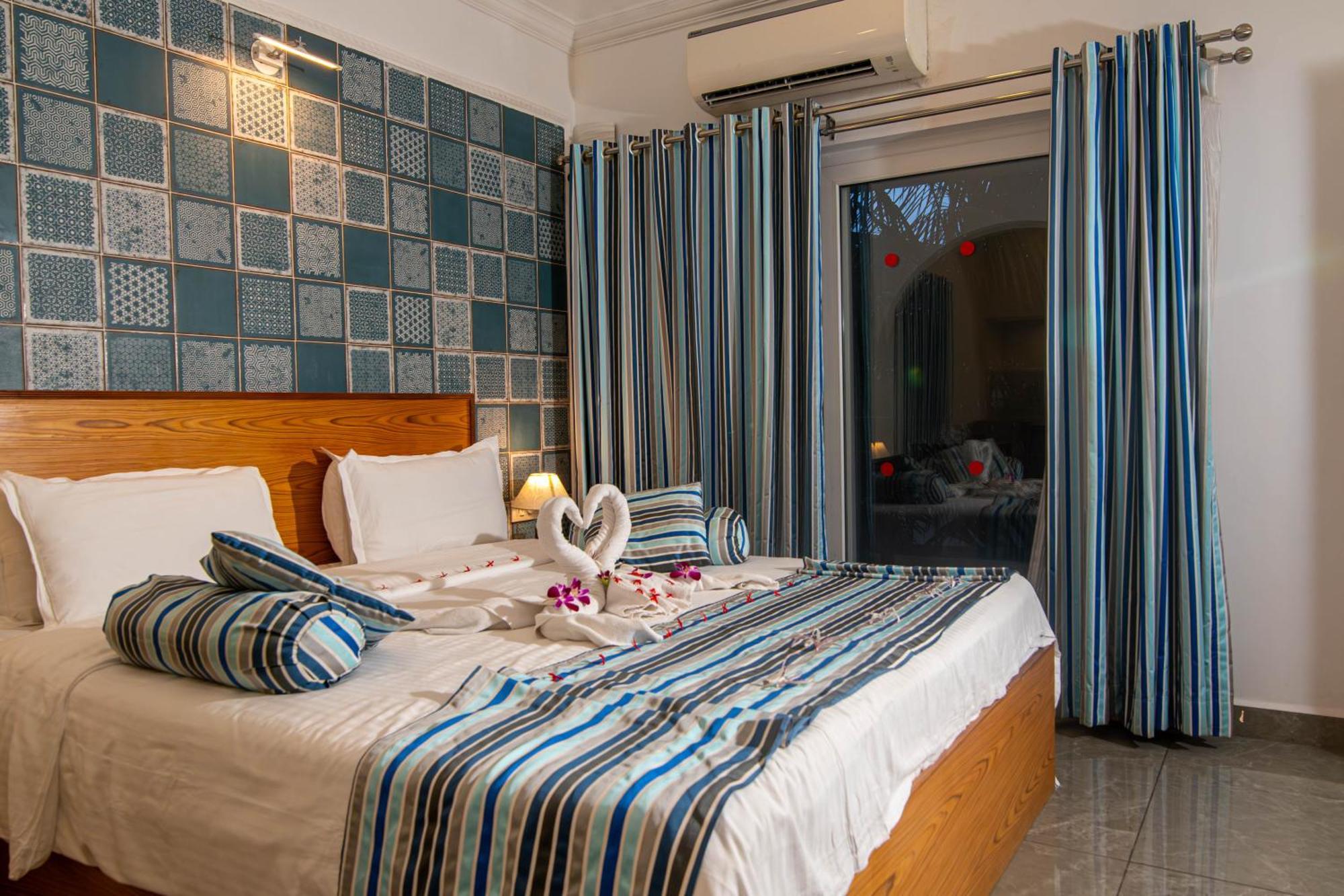 Santana Resort 3*